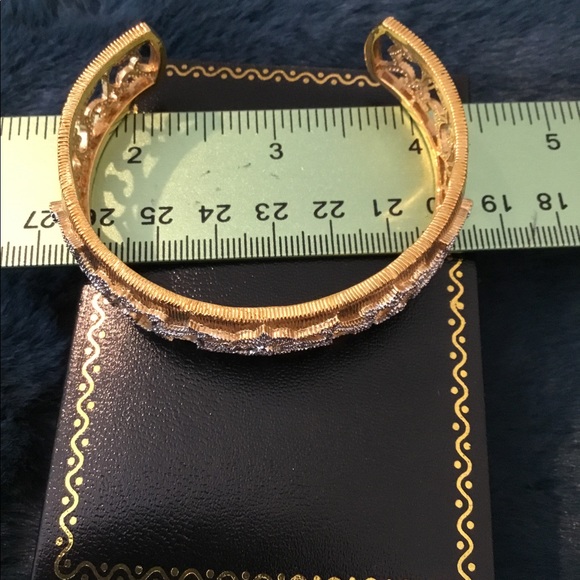 Like New Vintage Gold Toned Wide Bangle & Crystal Bracelet - Picture 4 of 9